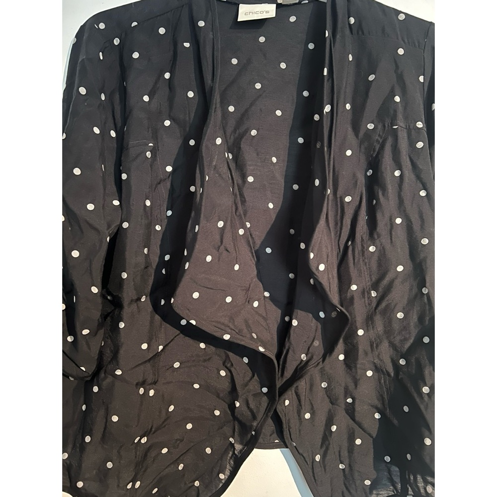 Chicos size 2 womens 12 blouse button down polka‎ dot arm accent - Picture 2 of 4